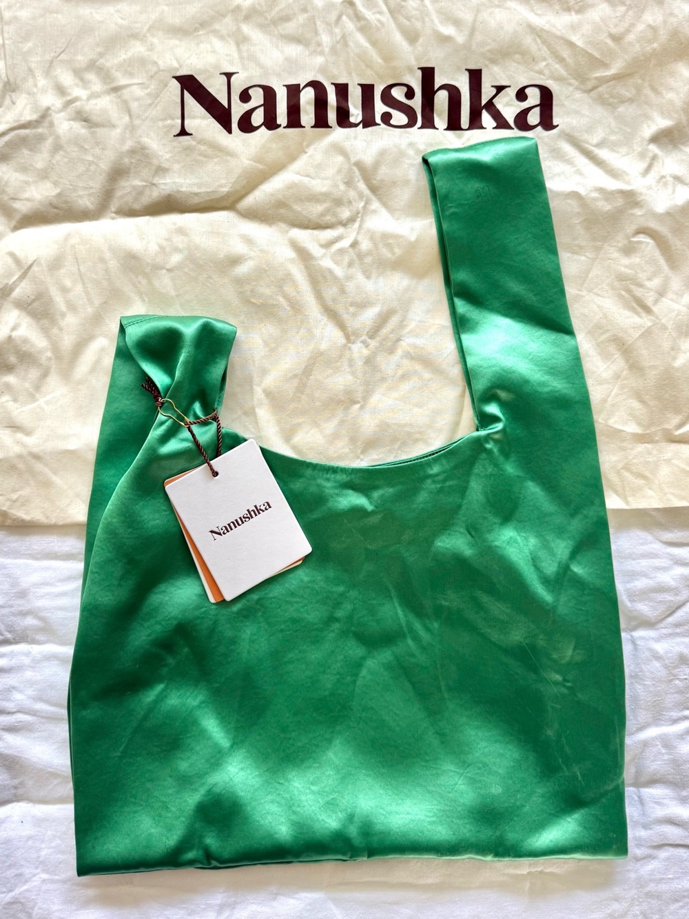NANUSHKA Jen Glossy Satin Top Handle Bag Emerald NWT & Dustbag - Picture 6 of 7